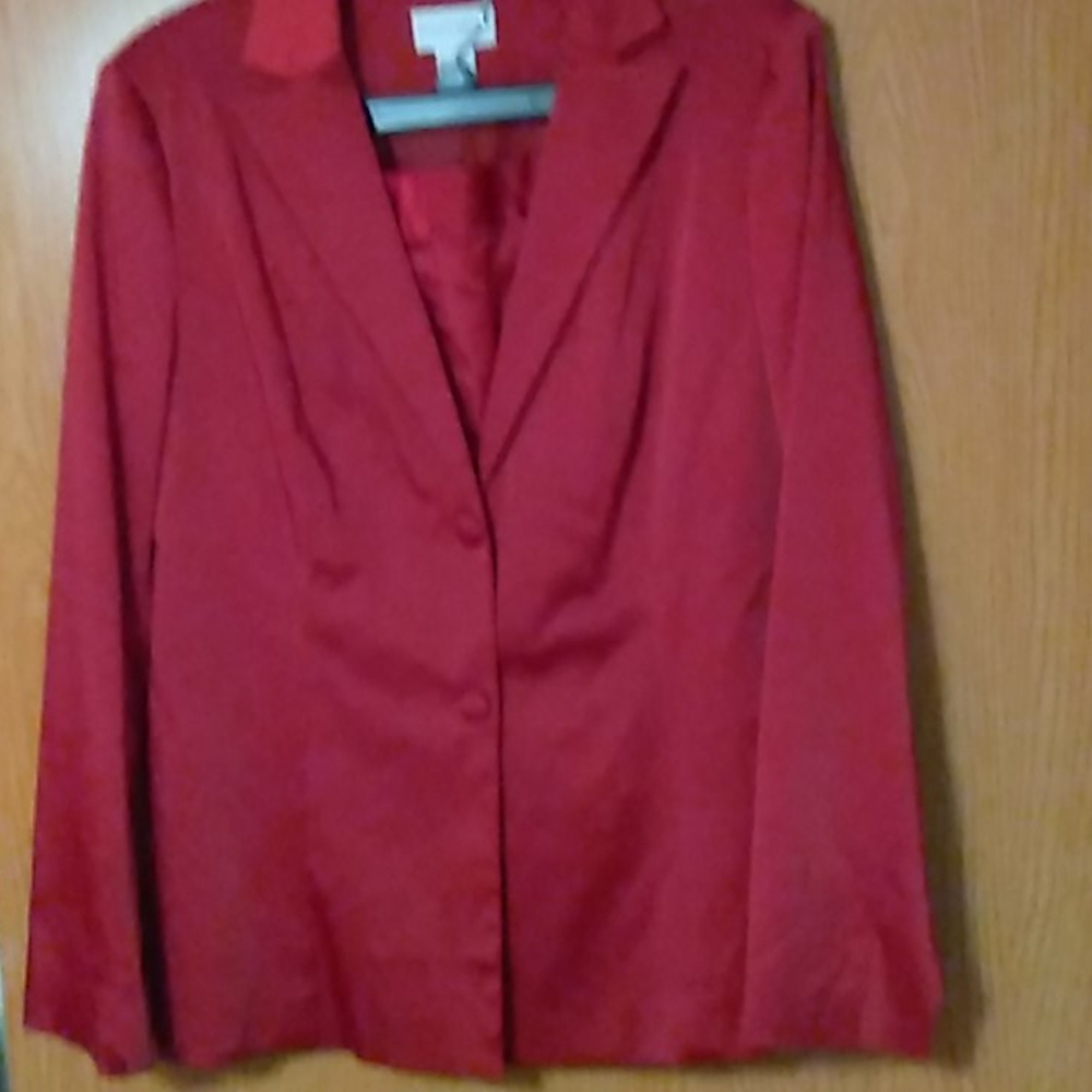 Jacket and skirt - Picture 1 of 4